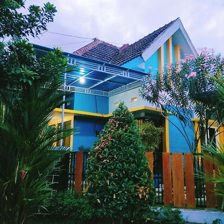 Omah Mendut Homestay Banyuwangi  Ngoại thất bức ảnh